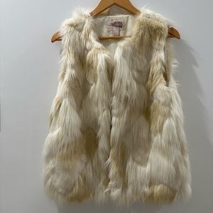 Fur vest